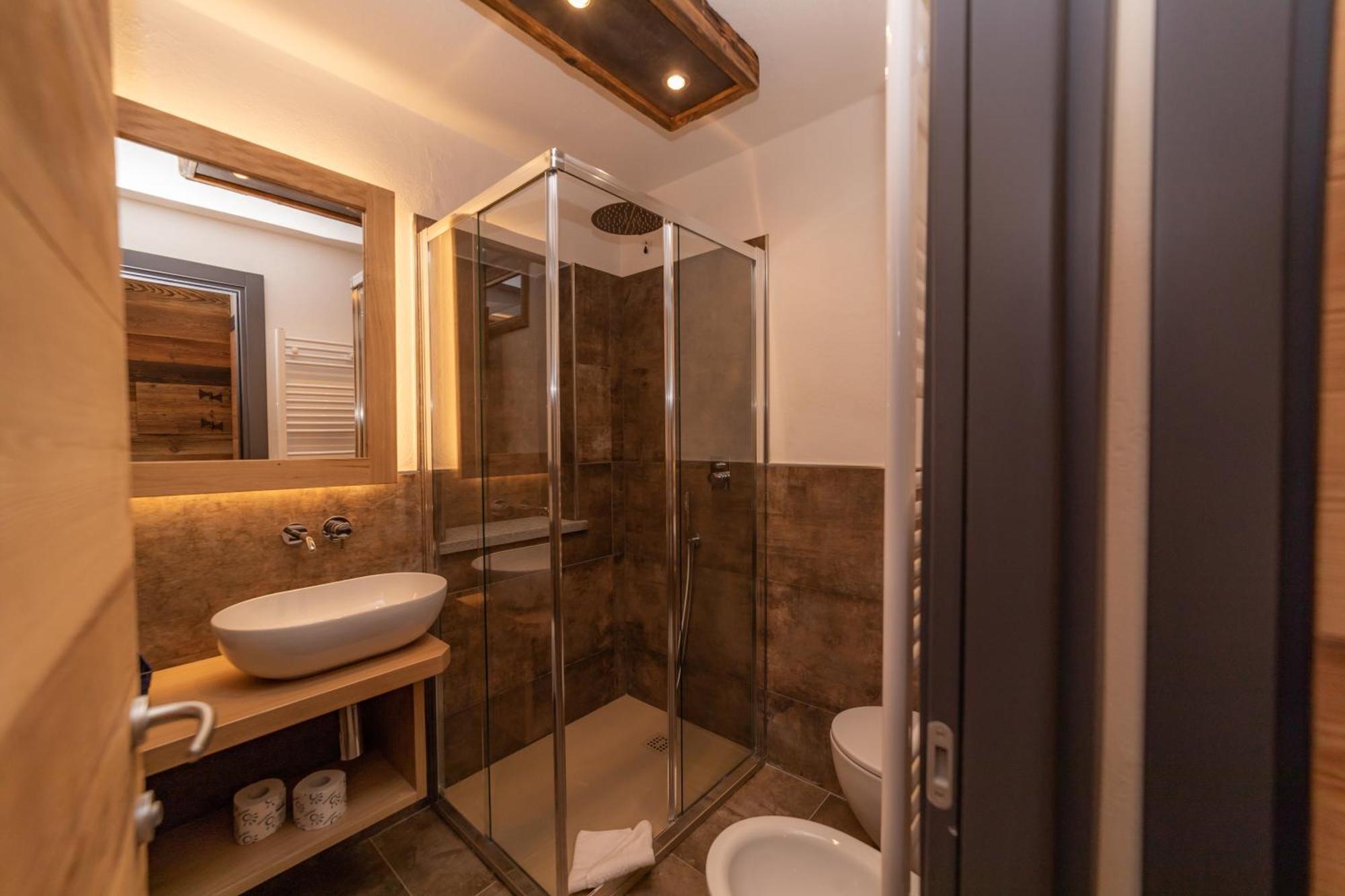 Avalanche - Alpine Boutique Hotel Саузе-д'Ульс Номер фото